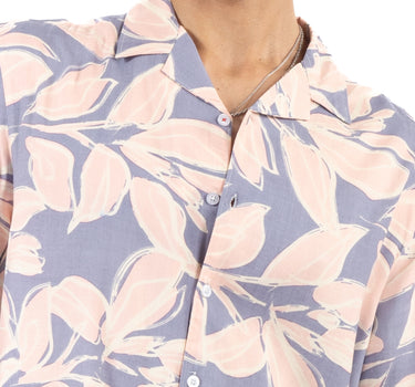 CAMISA CON ESTAMPADO PRIMAVERAL