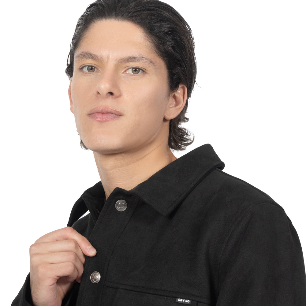 CHAMARRA CON BROCHES