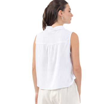 BLUSA FRESCA CON BOLSILLO FRONTAL