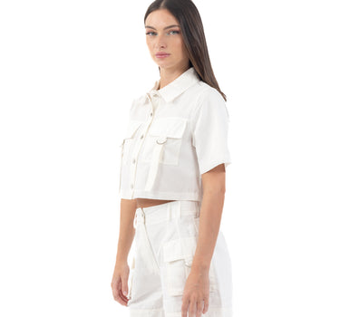 BLUSA URBANA CAMISERA CON TAPAS FRONTALES