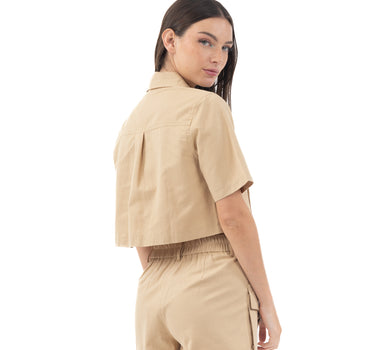 BLUSA URBANA CAMISERA CON TAPAS FRONTALES