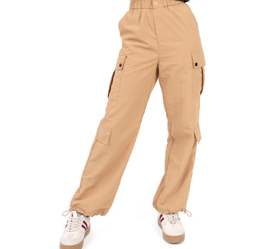 PANTALÓN PARA MUJER JOGGER LIVIANO CON BOLSAS LATERALES QUARRY