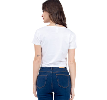 PLAYERA PARA MUJER QUARRY CROPPED Y CUELLO CON BOTONES QUARRY