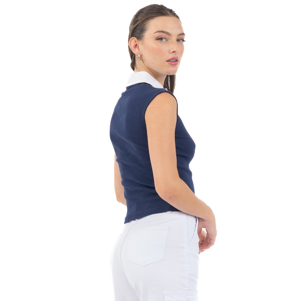 PLAYERA POLO CON BORDADO Y CUELLO A CONTRASTE