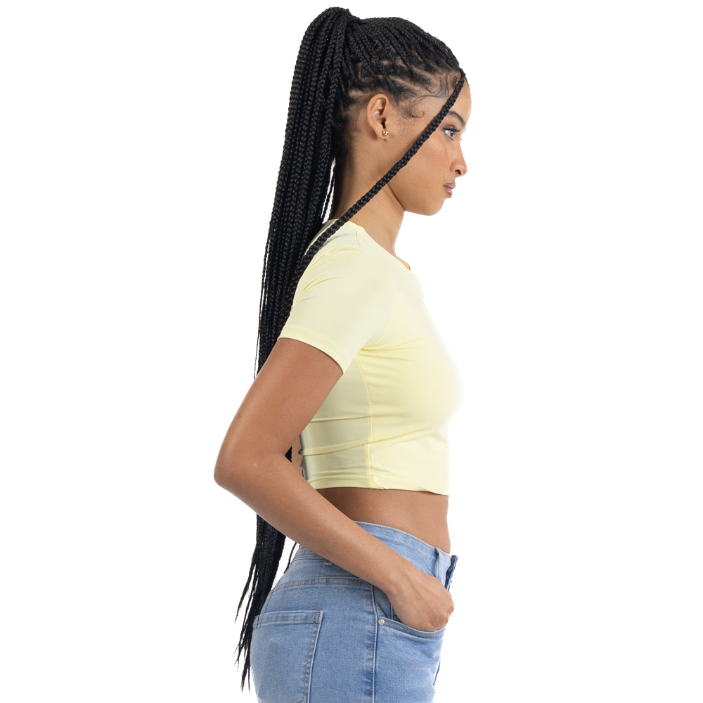 PLAYERA CROP LISA DE NYLON